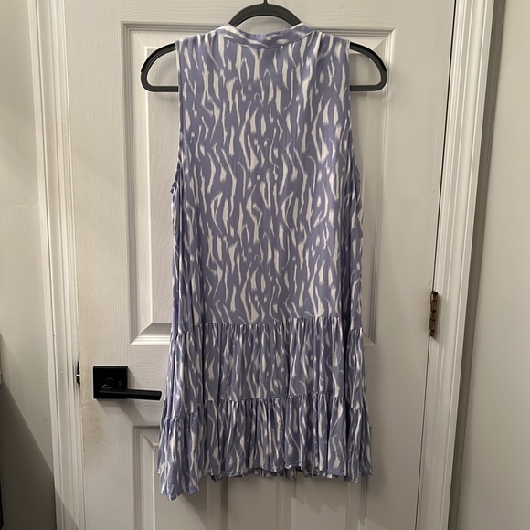 Darling 9 West lilac sundress! Sz L - Picture 4 of 8